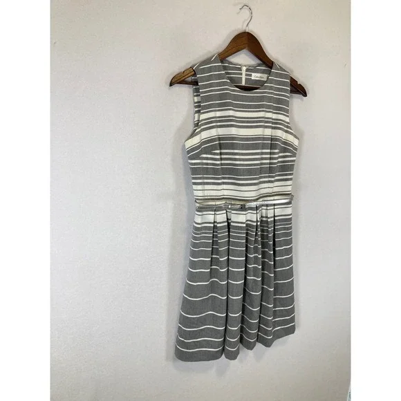 Classic Preppy Calvin Klein Women 6 Grey White Striped Belted Fit Flare Dress - Picture 12 of 12